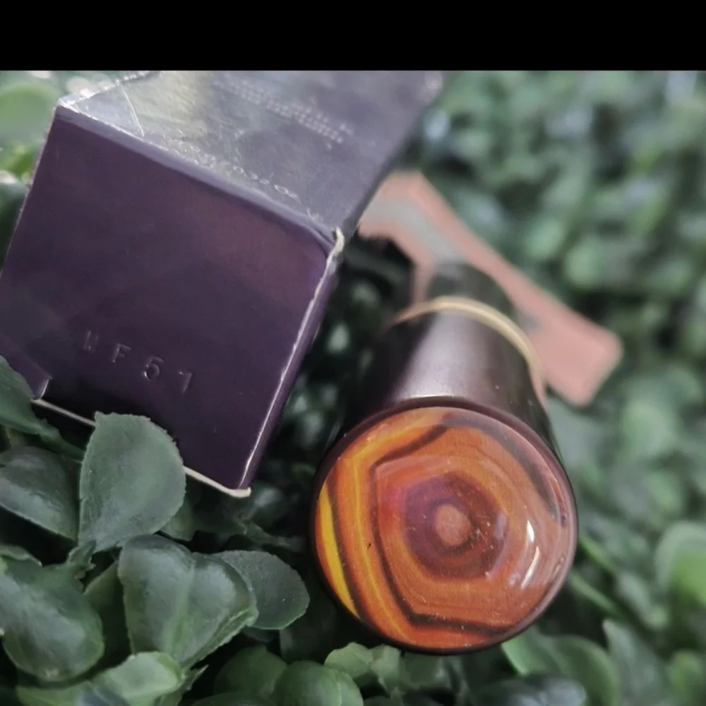 NIB Tarte Amazonian Clay Stick Foundation - Tan Sand